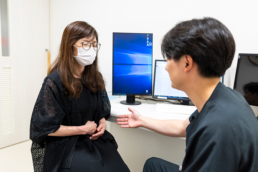 便秘で悩んでいるのですが、診てもらえますか？